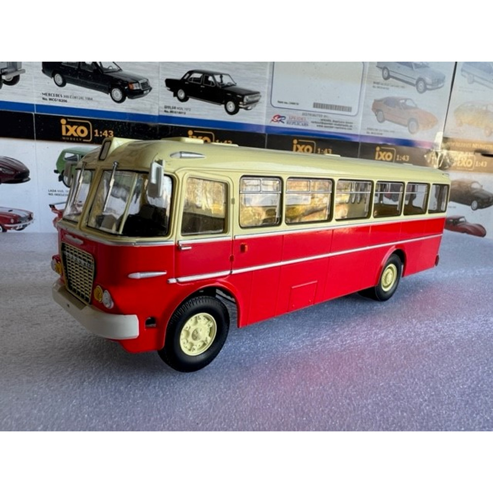 Ikarus 620 autóbusz