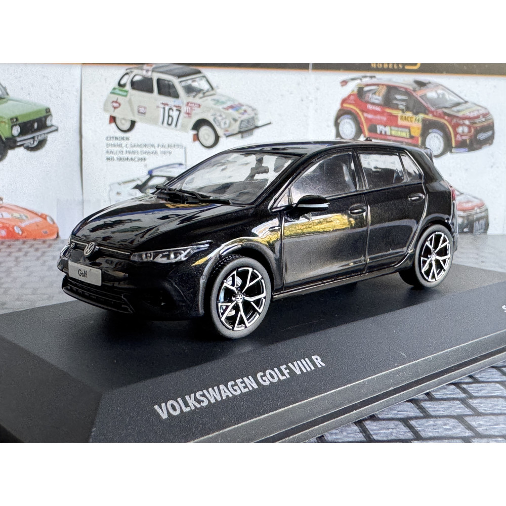 Volkswagen Golf VIII R (2021)