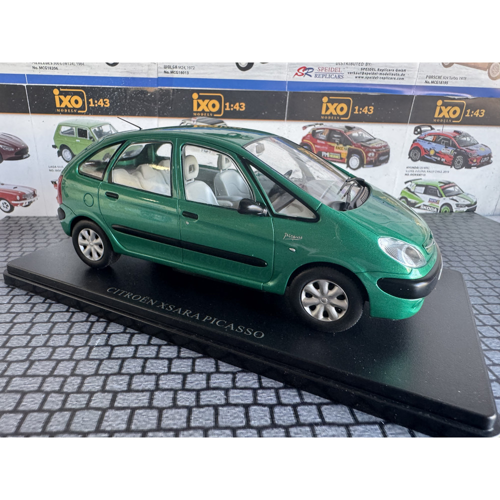 Citroen Xsara Picasso PLEXI VITRINBEN (2003) Citroen Xsara Picasso PLEXI VITRINBEN (2003)
