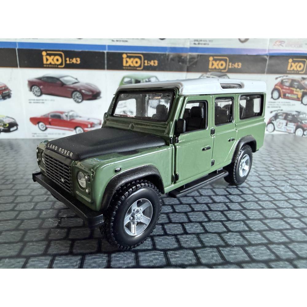 Land Rover Defender 115 (2015)