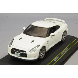 Nissan GT-R (R35) (2008)