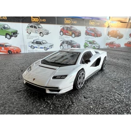 Lamborghini Countach LPi 800-4 (2022)