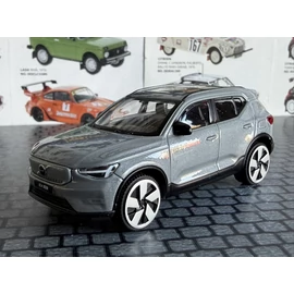 1:43 Volvo EX40