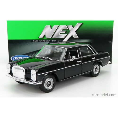 1:24 Mercedes-Benz 200 W115
