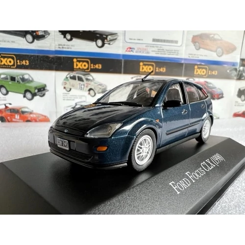 1:43 Ford Focus 