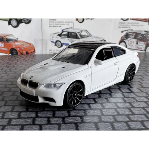 1:43 BMW M3 E92M