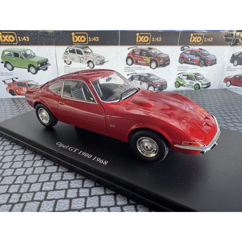 1:24 Opel GT 1900 